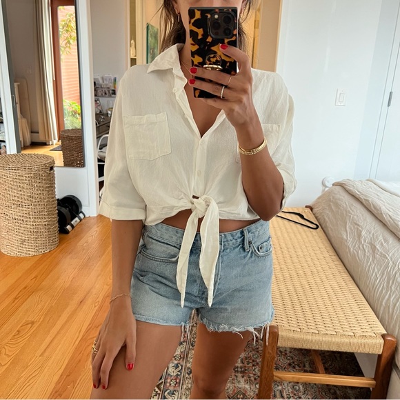 Tobi Cropped Tie-Front Button Down S - Picture 3 of 5